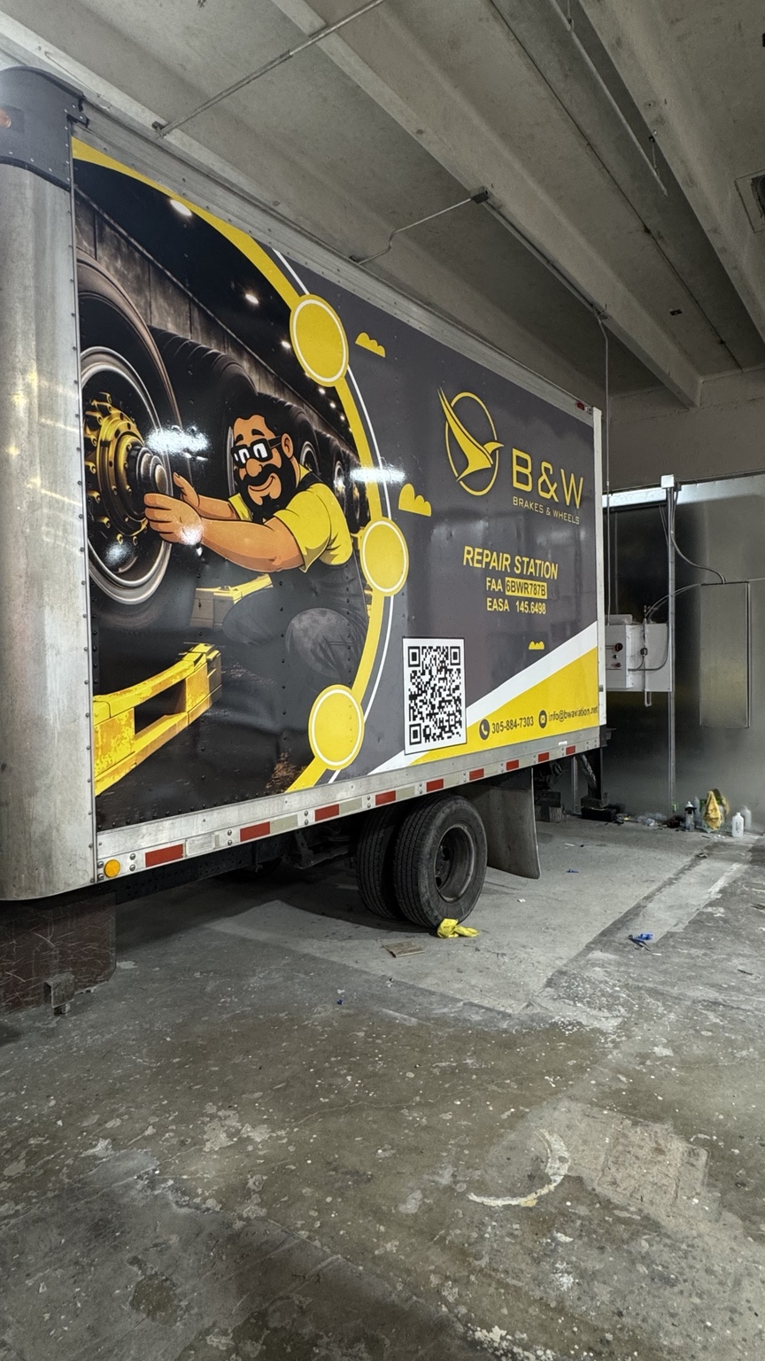 COMMERCIAL WRAPS project by MR.WOW